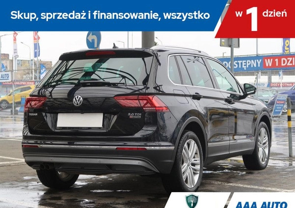 Volkswagen Tiguan cena 100000 przebieg: 115494, rok produkcji 2016 z Frombork małe 106